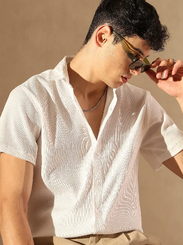 Men's Checkered Shirts for a Retro FeelPopcorn Textured Oversized Shirt
