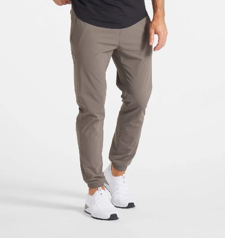 Men's Pants with Water-Resistant FabricIn-Flex Jogger III