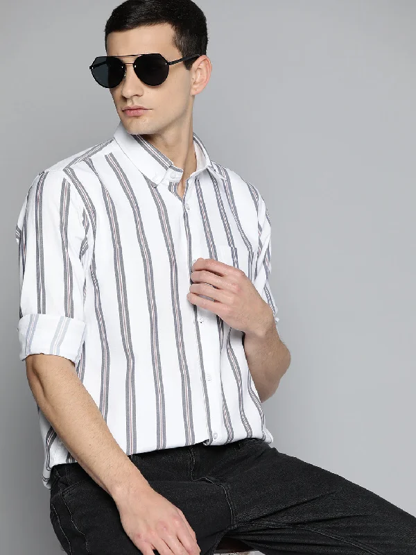Men's Vintage T-Shirts for a Retro VibeSmart Striped Regular Fit Casual Shirt