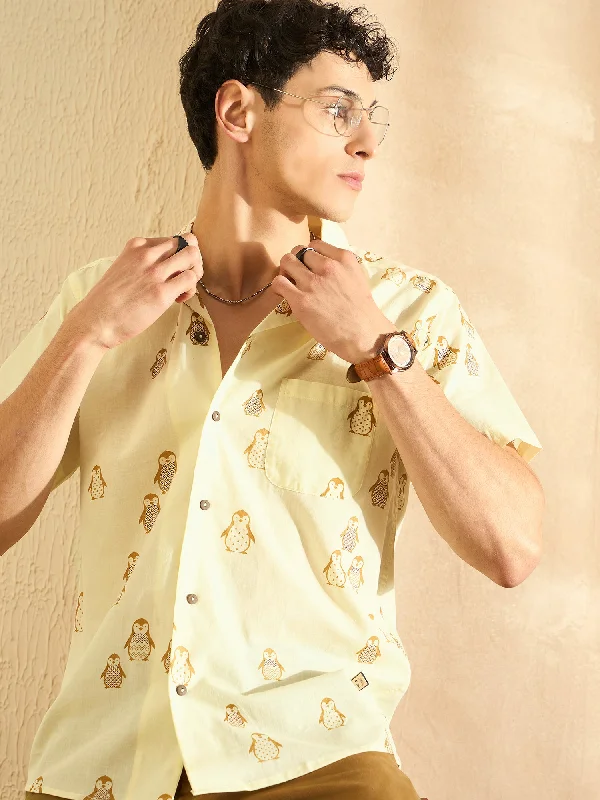 Men's Golf Shirts for On-Course StyleDENNISON Men Cream-Coloured Block Printed Shirt Men's Golf Shirts for On-Course StyleDENNISON Men Cream-Coloured Block Printed Shirt
