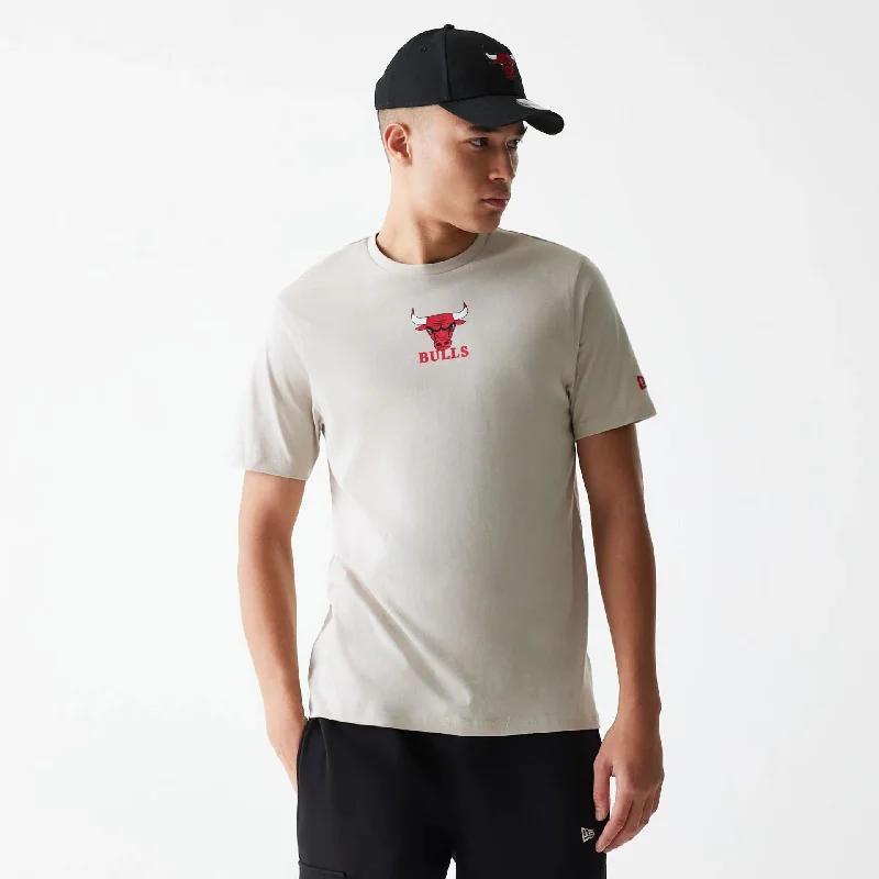 Men's Shirts with Full PlacketsChicago Bulls NBA Logo Cream T-Shirt