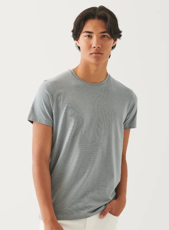 Men's Shirts with Wrinkle-Resistant FabricSHORT SLEEVE ICONIC PIMA STRETCH CREW TEE