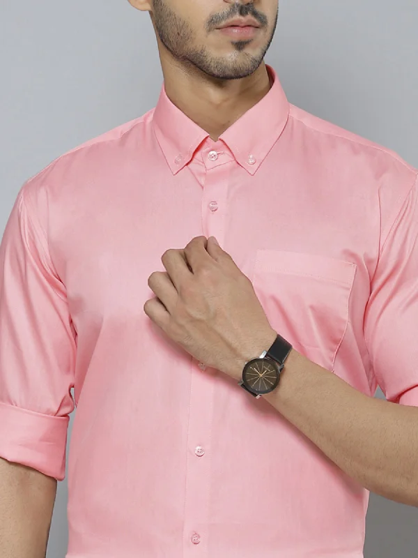 Men's Wingtip-Collar Shirts for a Classic TouchMen Peach-Coloured Smart Slim Fit Water Repellent Shirt Men's Wingtip-Collar Shirts for a Classic TouchMen Peach-Coloured Smart Slim Fit Water Repellent Shirt