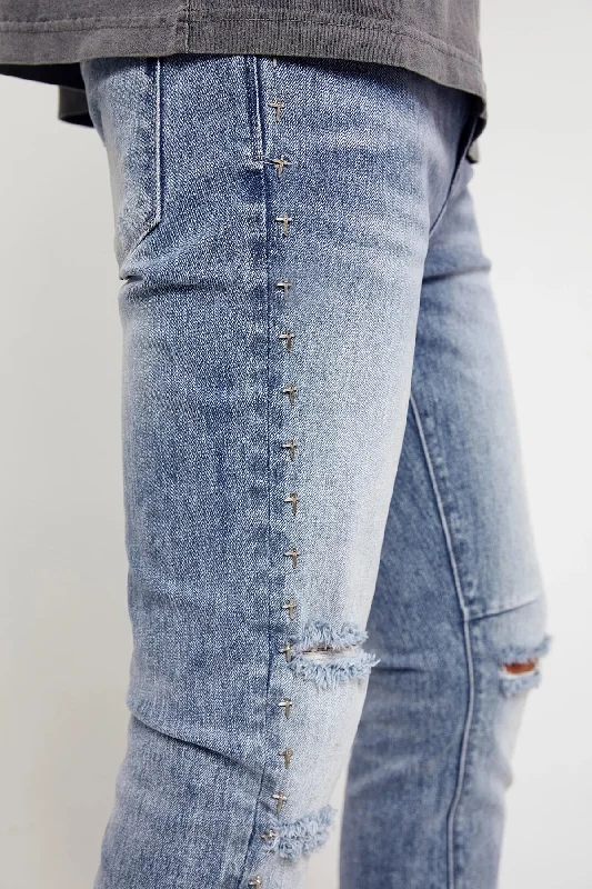 Men's Pants with Pleated FrontsBRYANT SKINNY JEAN | LIGHT WASH CROSS
