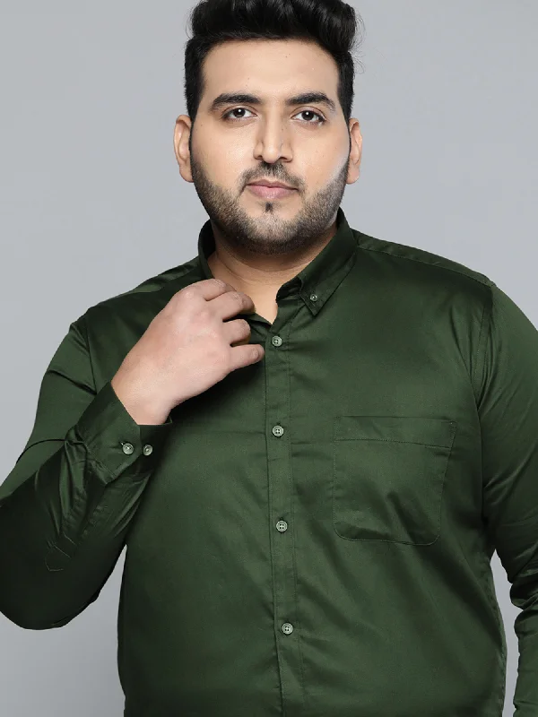Men's Crew Neck T-Shirts for Everyday WearMen Green Smart Slim Fit Opaque Formal Shirt Men's Crew Neck T-Shirts for Everyday WearMen Green Smart Slim Fit Opaque Formal Shirt