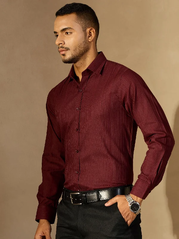 Men's Insulated Shirts for Cold WeatherStriped Textured Smart Formal Shirt