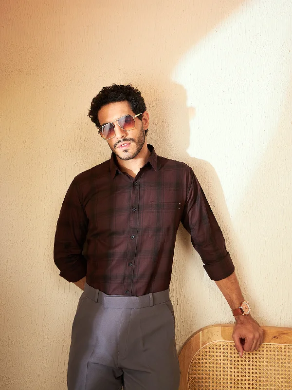 Men's Solid-Color Block Shirts for a Bold StatementDENNISON Maroon Smart Checked Casual Shirt Men's Solid-Color Block Shirts for a Bold StatementDENNISON Maroon Smart Checked Casual Shirt