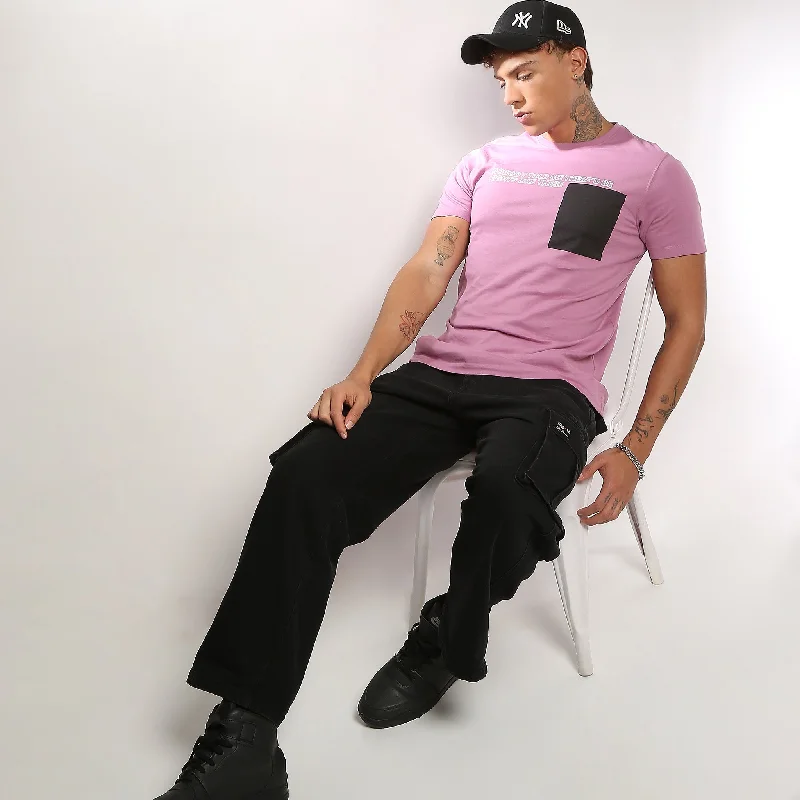 Men's Shirts with Animal PrintsRegular Fit Graphic T-Shirt