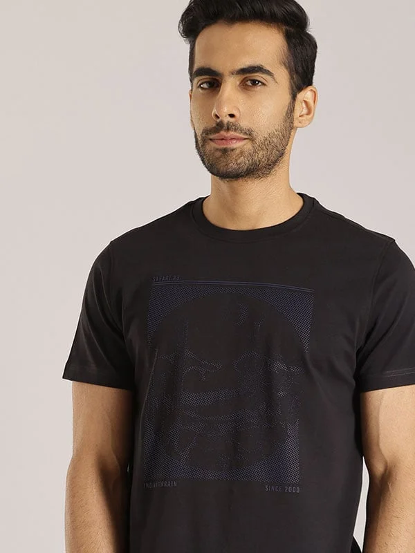 Men's Shirts with Raw-Edge HemlinesMen Graphic Crew Neck T-Shirt