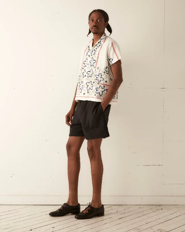 Men's Pants with Back PocketsSweatshorts - Black