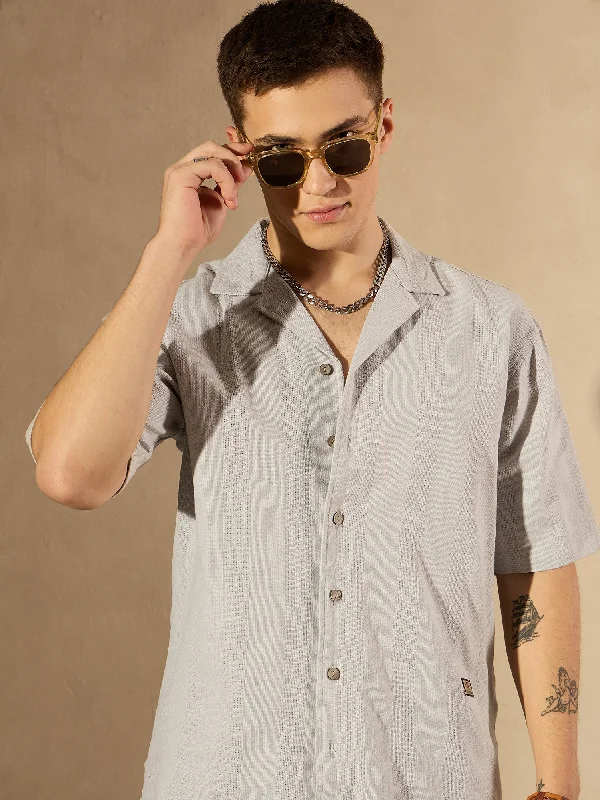 Men's Henley T-Shirts for a Casual TwistDrop Shoulder Half Sleeves Oversized Casual Shirt Men's Henley T-Shirts for a Casual TwistDrop Shoulder Half Sleeves Oversized Casual Shirt