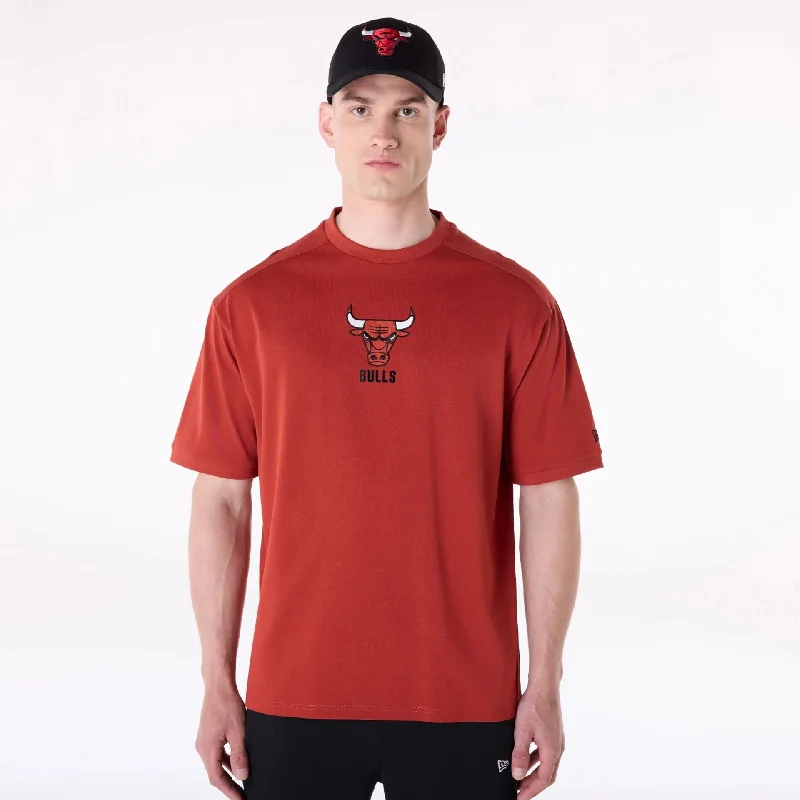 Men's Shirts with Tab CollarsChicago Bulls NBA Wordmark Red Oversized T-Shirt