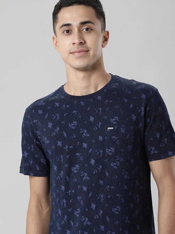 Men's Shirts with Hidden ButtonsMen Printed Crew Neck T-Shirt