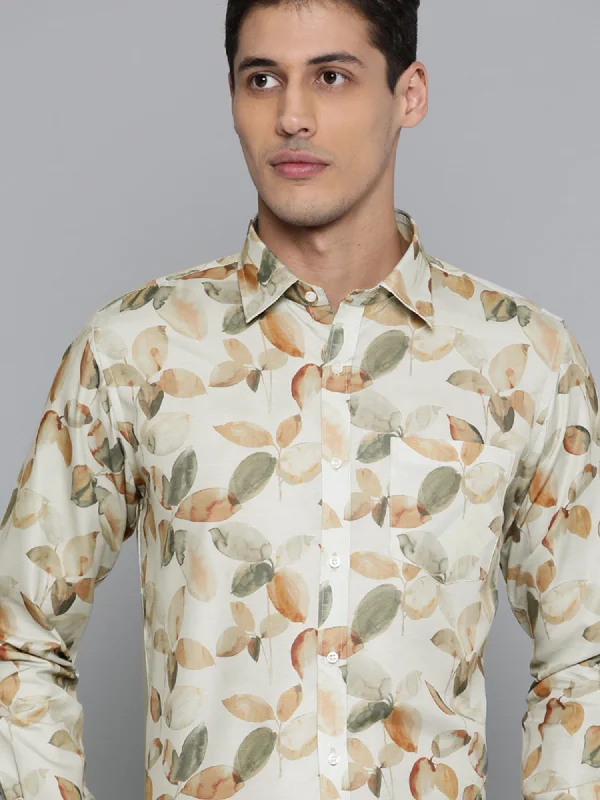 Men's Skinny-Fit Shirts for a Trendy LookMen Cream-Coloured Smart Slim Fit Conversational Printed Formal Shirt