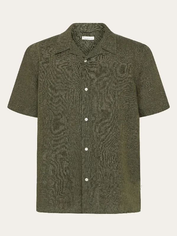 Men's Checkered Shirts for a Retro FeelBox fit short sleeved linen shirt - Burned Olive