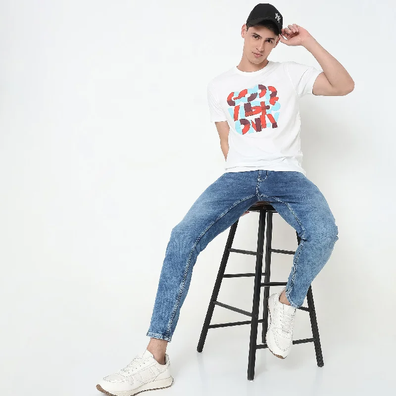 Men's Shirts with Single-Breasted DesignsRegular Fit Graphic T-Shirt
