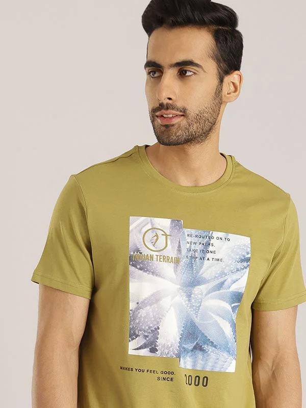Men's Shirts with High NecksMen Graphic Crew Neck T-Shirt