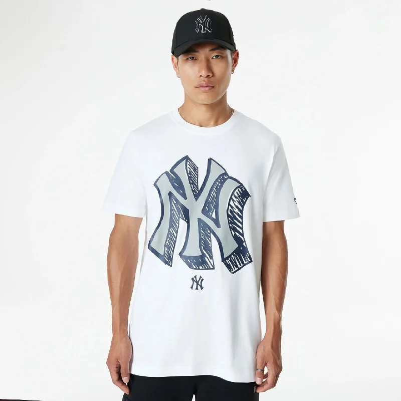 Men's Shirts with Rounded HemlinesNew York Yankees Official Doodles White T-Shirt