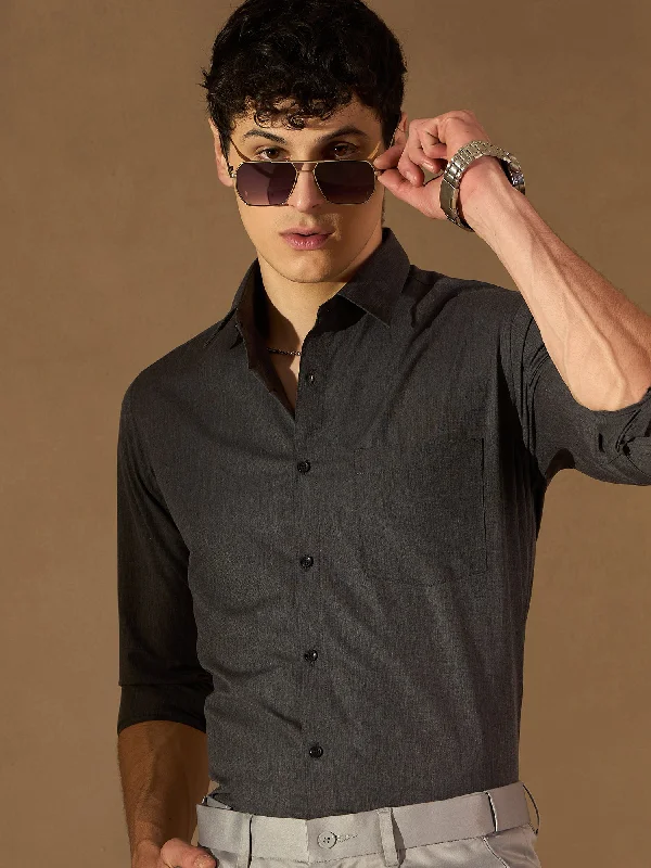 Men's Solid-Color Button-Down Shirts for VersatilityDENNISON Men Charcoal Solid Formal Shirt Men's Solid-Color Button-Down Shirts for VersatilityDENNISON Men Charcoal Solid Formal Shirt