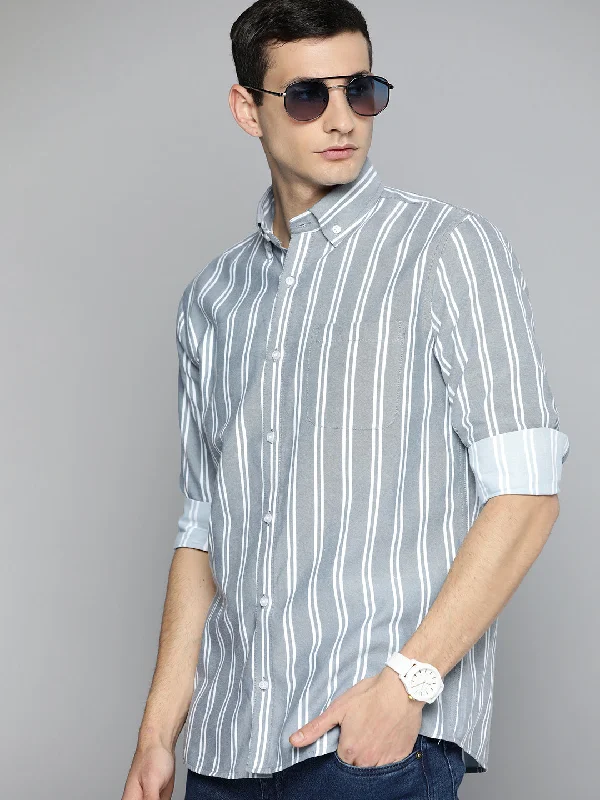 Men's Iron-Free Shirts for Wrinkle-Resistant WearSmart Regular Fit Vertical Stripes Casual Shirt Men's Iron-Free Shirts for Wrinkle-Resistant WearSmart Regular Fit Vertical Stripes Casual Shirt