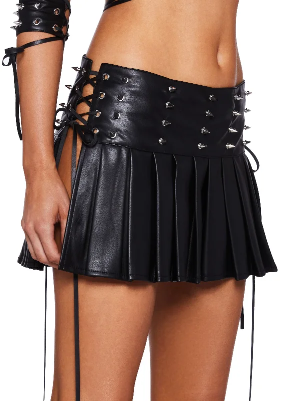 Racy Thoughts Pleated Skirt - Black