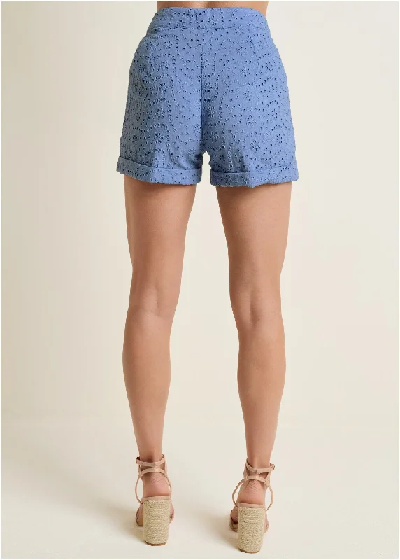 Eyelet cuffed button shorts - Blue