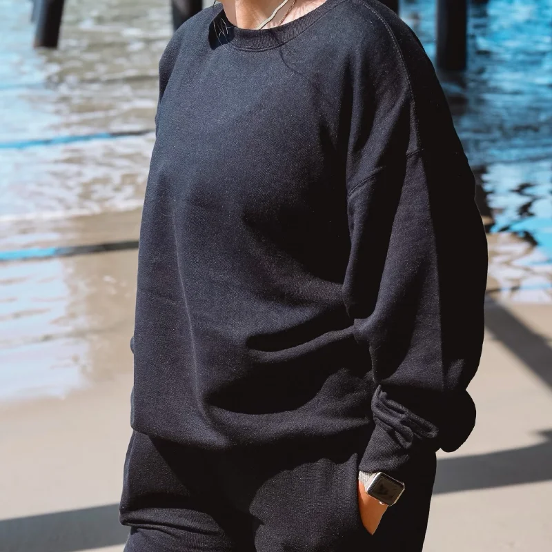 Cozy Day’s Crew Neck Oversized Sweatshirt Black